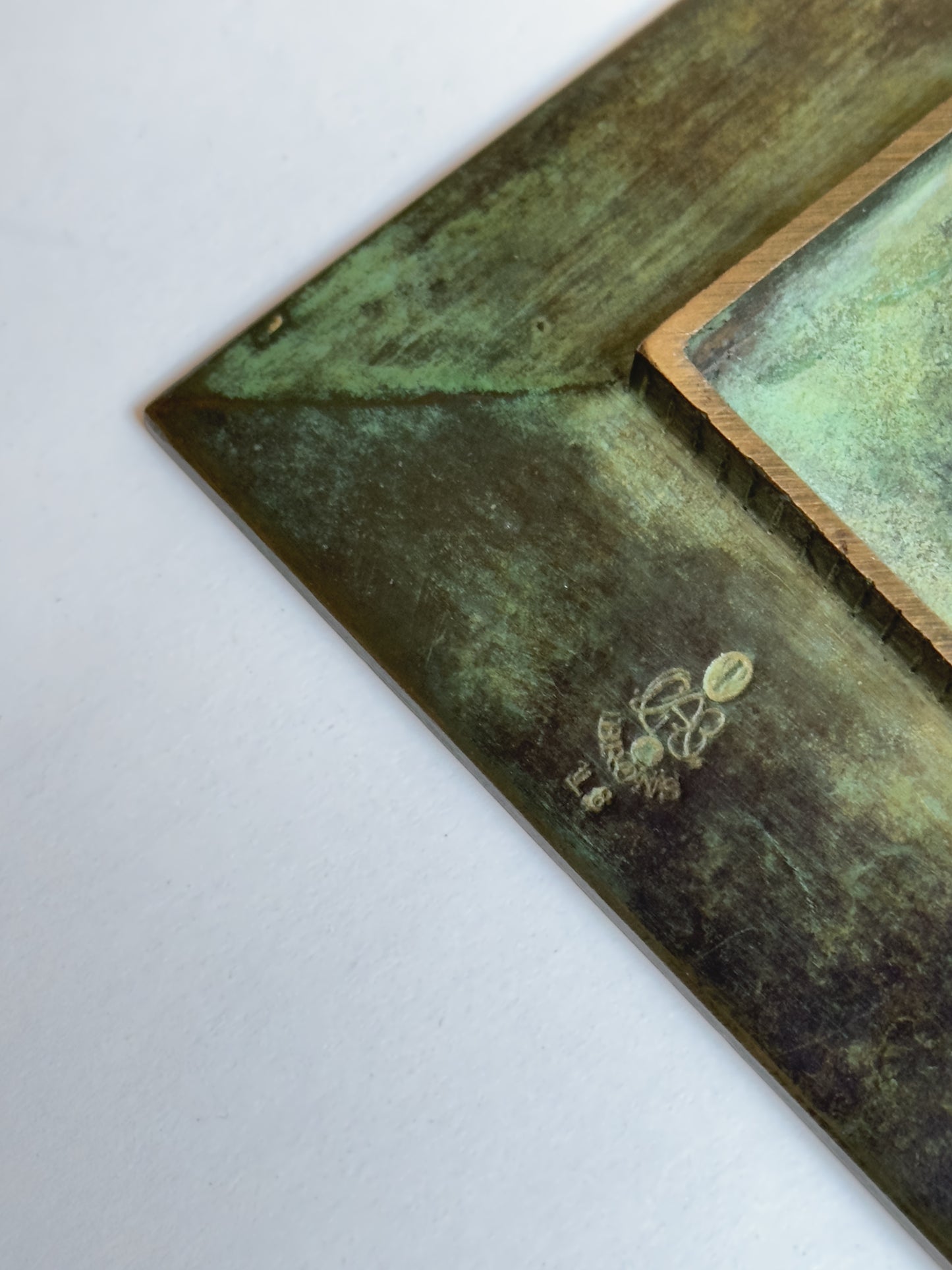 Bronze dish, GAB