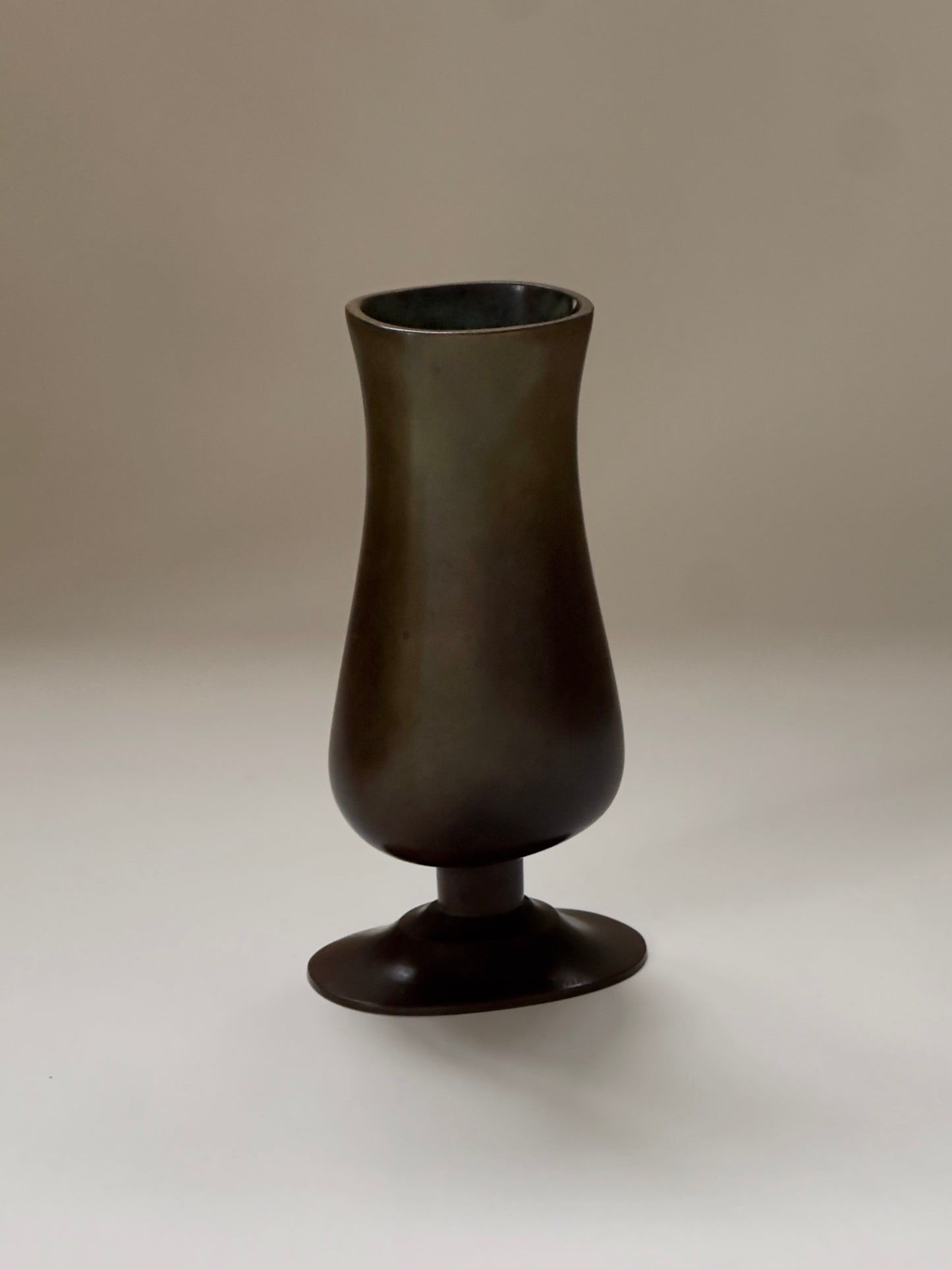 GAB bronze vase