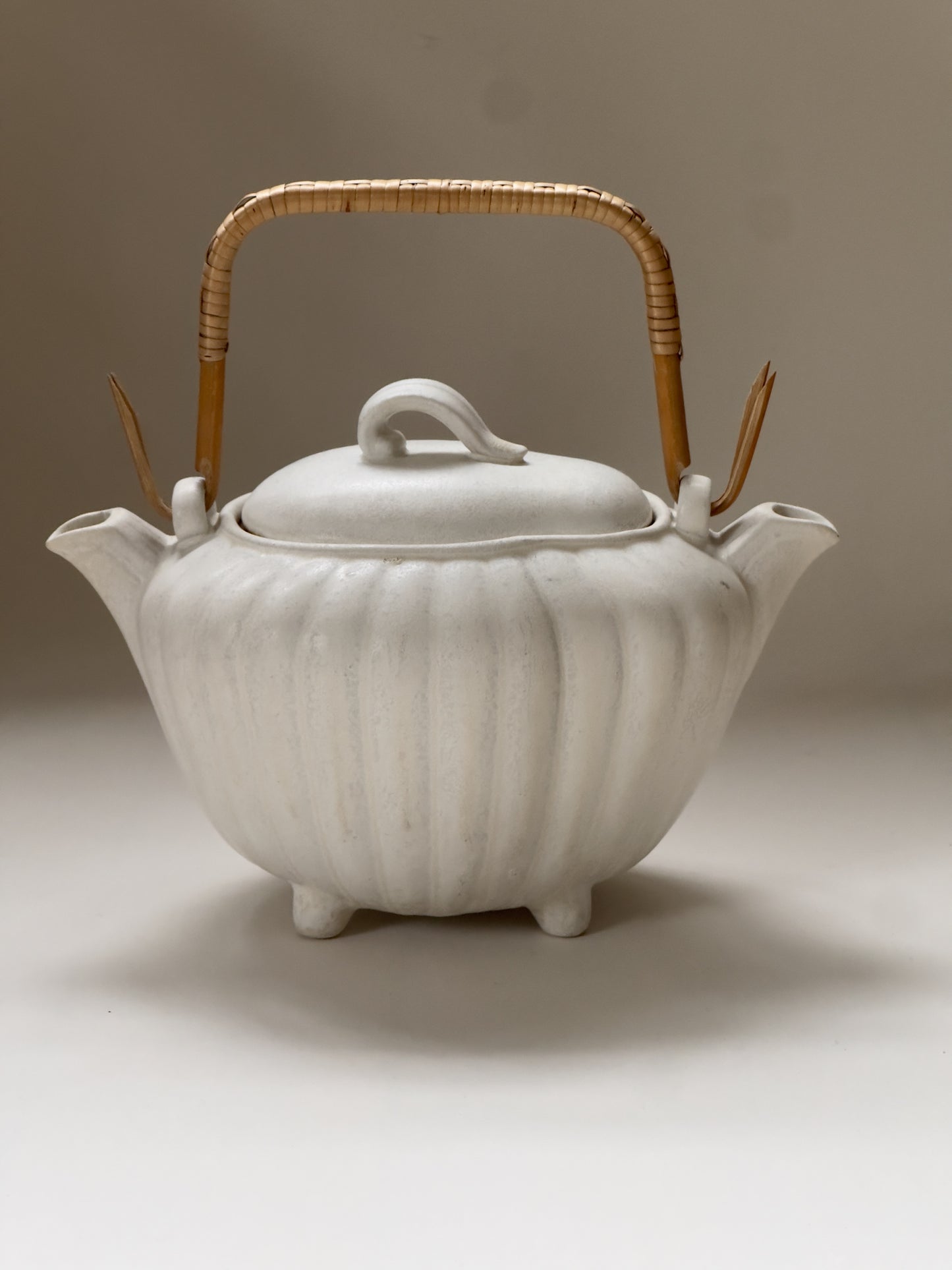 Gunnar Nylund Teapot