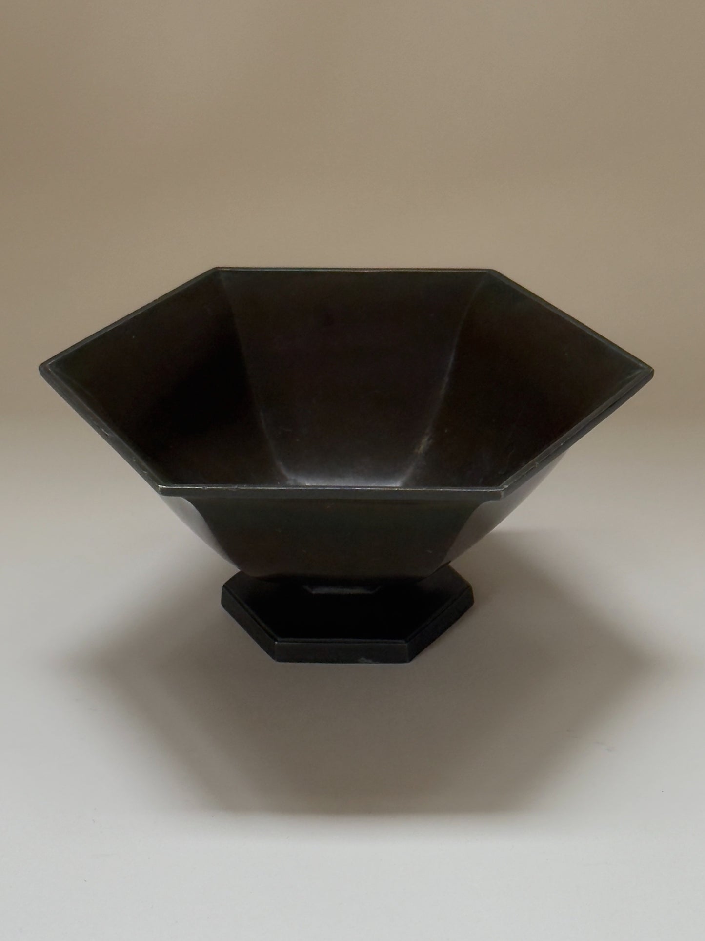 Hexagonal Just Andersen Bowl in Disko Metal