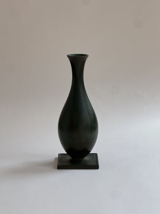 GAB Bronze vase