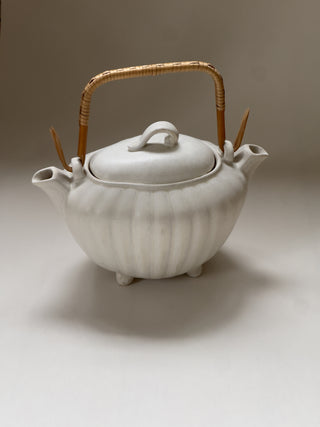 Gunnar Nylund Teapot