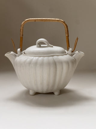 Gunnar Nylund Teapot