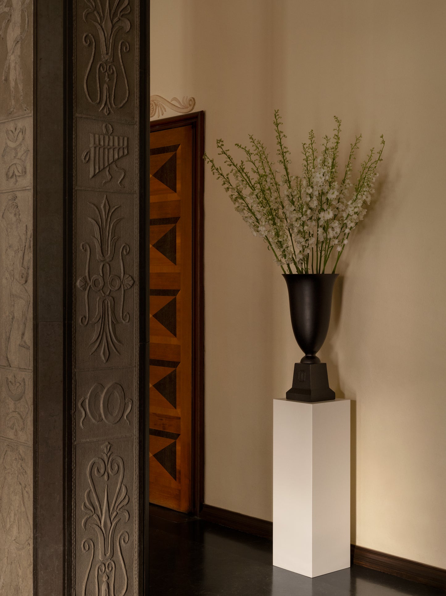 Vespera Vase by Galerie Storm